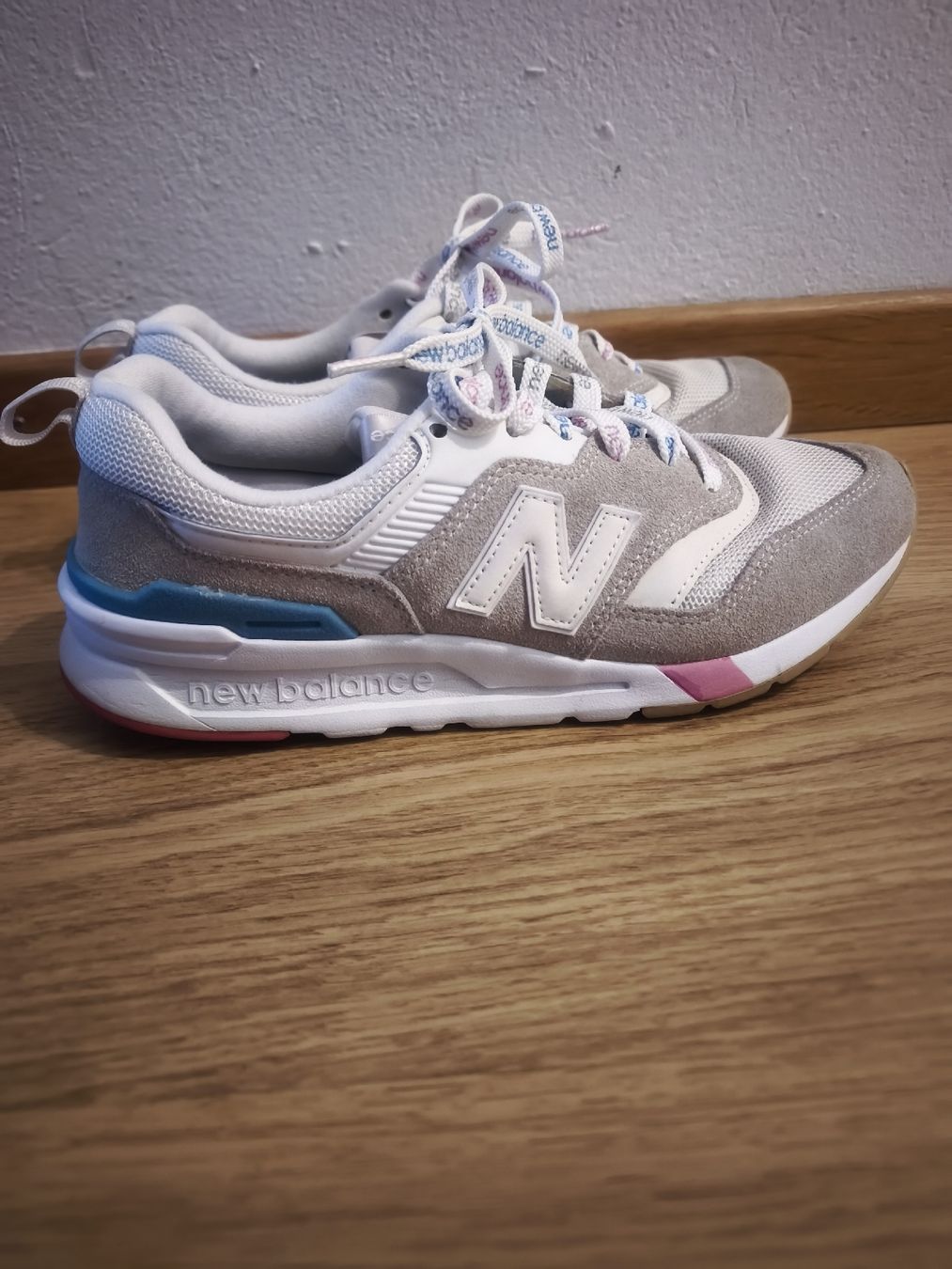 New Balance Scarpe da donna: new balance 997 Gr 38 – Usato da Murten venduto da pla_j9qh 1