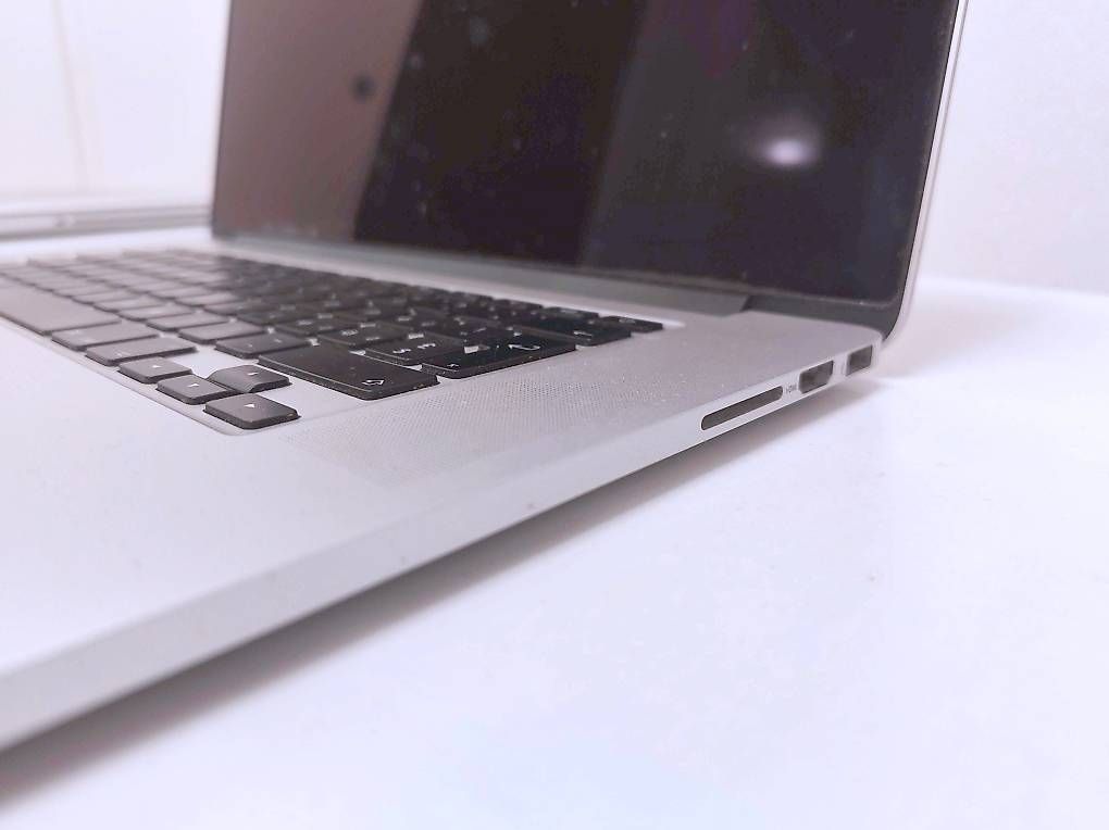 Apple Notebook: MacBook Pro 2016  500GB – Usato da Fribourg venduto da jst_79gb 2
