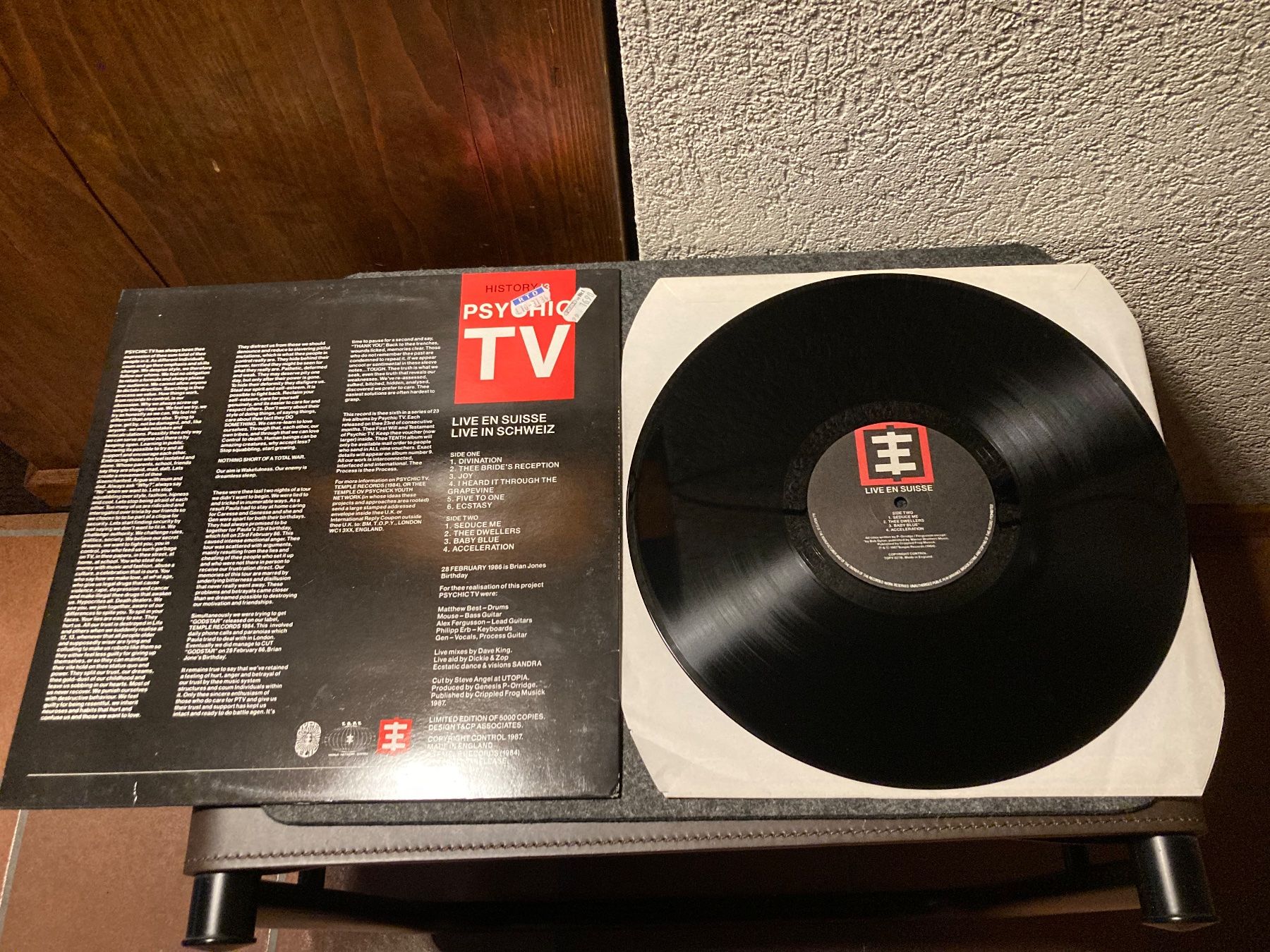 Dischi in vinile: Psychic TV - Live En Suisse – Usato da Fribourg venduto da Karushi 1