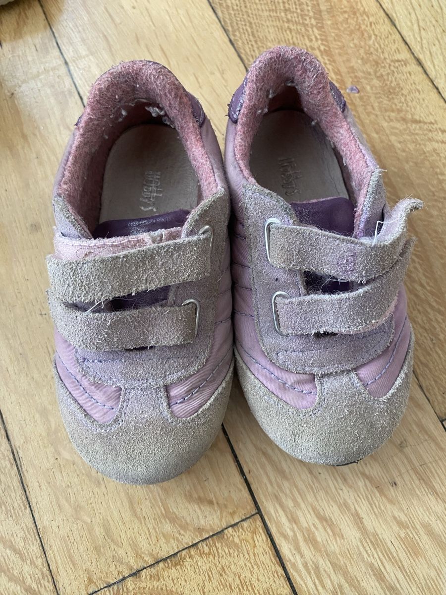 Scarpe per ragazze: Kinderschuhe Gr 22 Herbst/Winter Mädchen – Usato da Basel venduto da TanyaRad 2