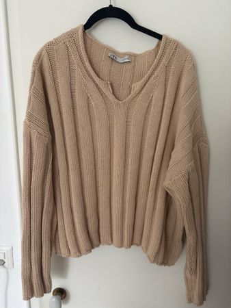Pulli Zara, M