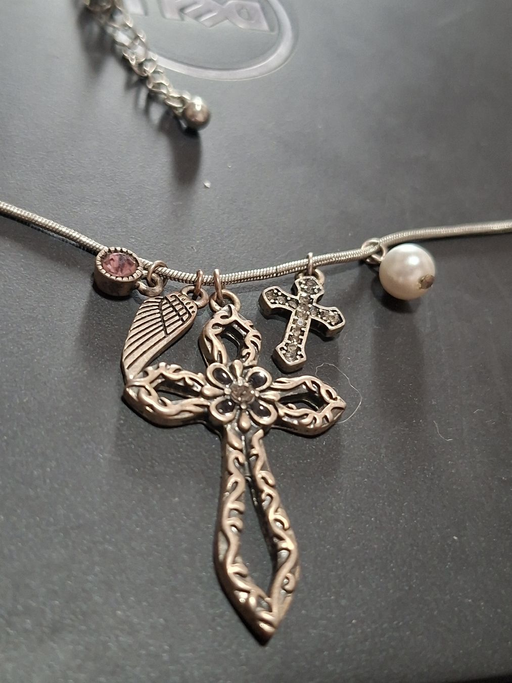 Altri gioielli: Collier avec pendentifs  – Usato da Tannay venduto da v1n1p00h 2