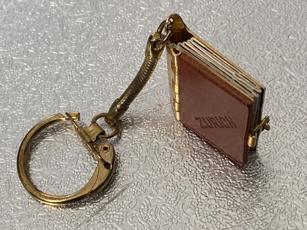 RETUOLWAG Schlüsselanhänger Buchform - Edelstahl Schmuck Für Paare