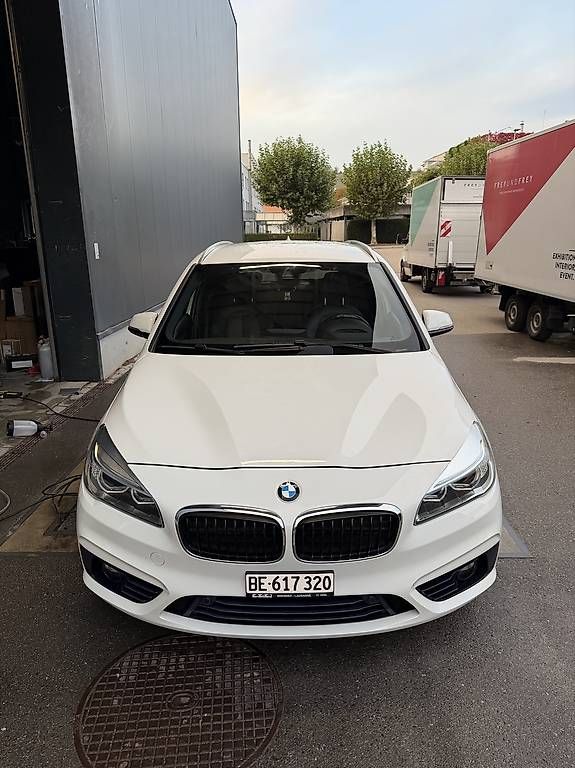 Automobili: BMW 218D Active Tourer – Usato da Zollikofen venduto da hakikk 2