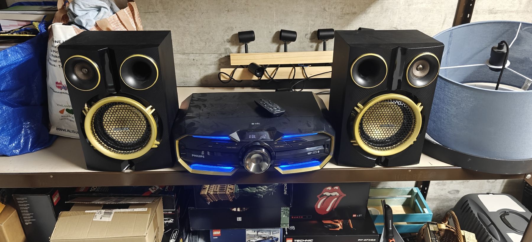 Philips Systèmes audio & multimédias: Phillips FX25/12 Stereoanlage – D'occasion à Zunzgen par Fabian0501 1