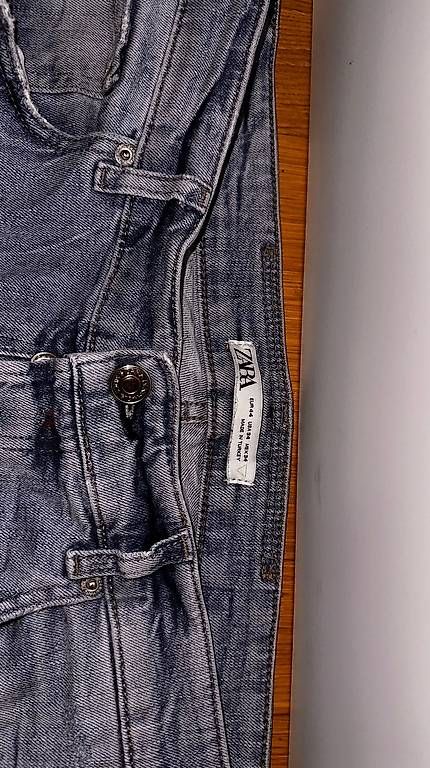 Jeans: Zara Jeans grösse 44 – Usato da Romanshorn venduto da cedoo8590 2