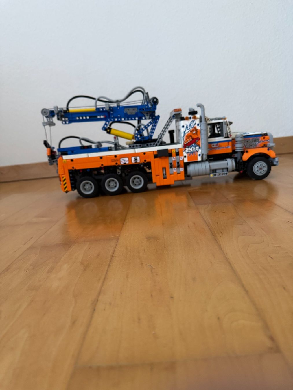 Lego Kit di costruzioni: LEGO Technic 42128 Schwerlast-Abschleppwagen – Usato da Nänikon venduto da 8610pb 2