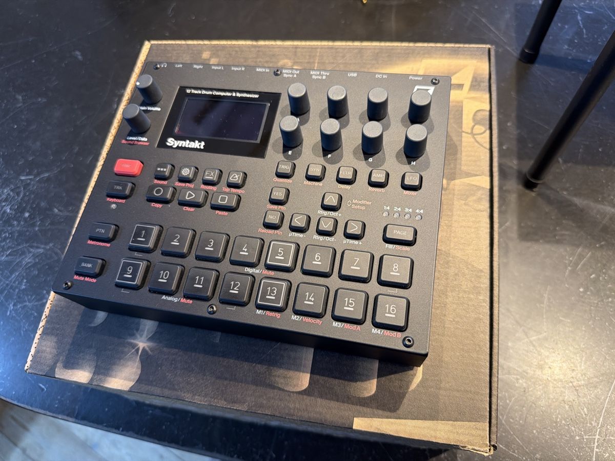 Elektron Musikinstrumente: Elektron Syntakt neuwertig  – Neu (gemäss Beschreibung) aus Bösingen von davewausb767 1