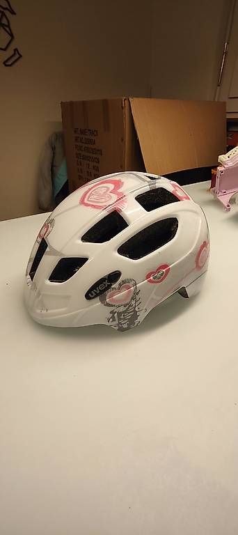 Helme: Kinderhelm Uvex Finale Junior white pink – Gebraucht aus Windisch von Dan.Win