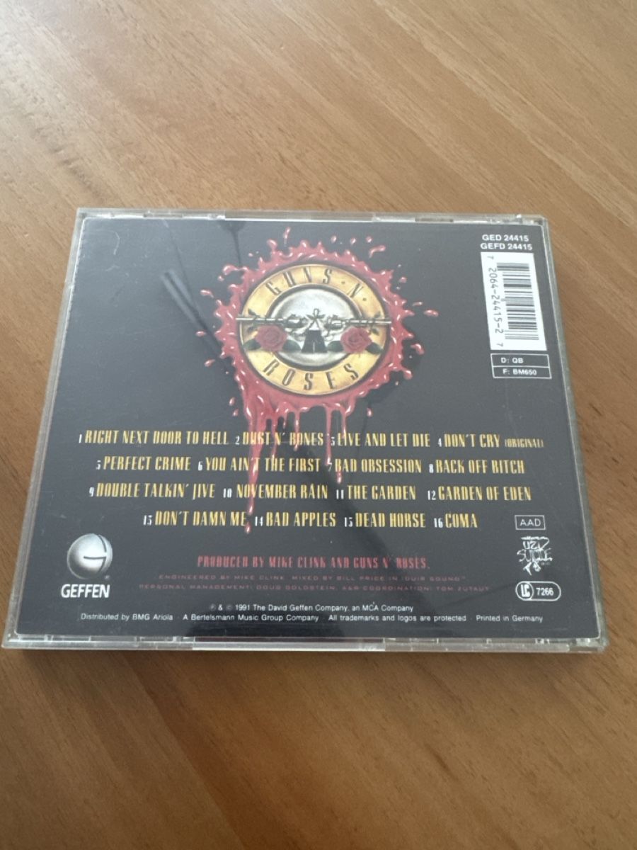 CD: Guns N' Roses - Use Your Illusion     CD – Usato da Zürich venduto da Smarties13 2