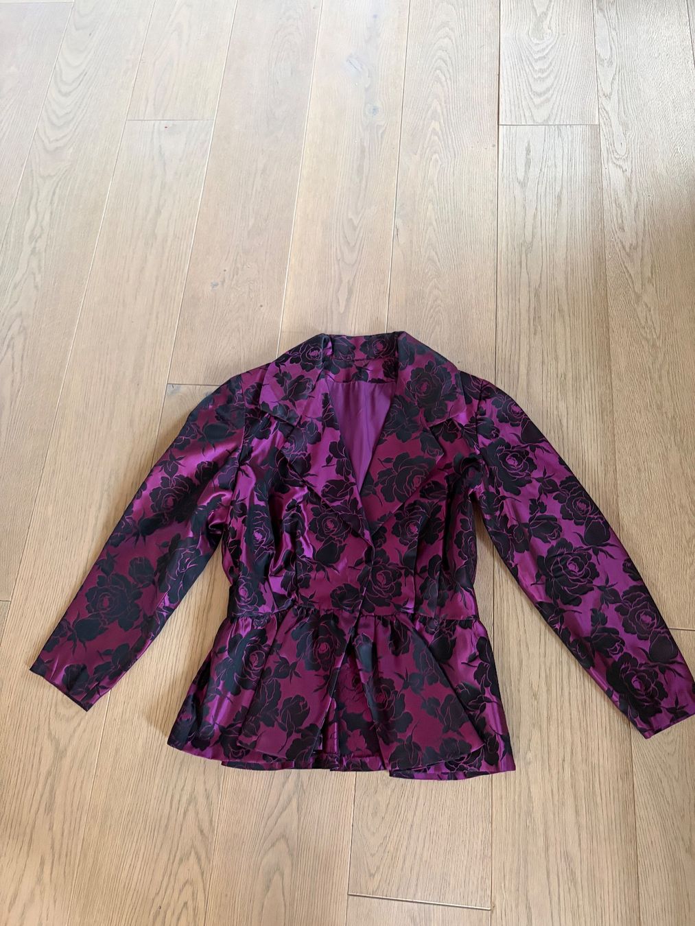 Giacche: Festliche Jacke, Gr. 38, handgenäht – Usato da Versoix venduto da chr_2rpz 1