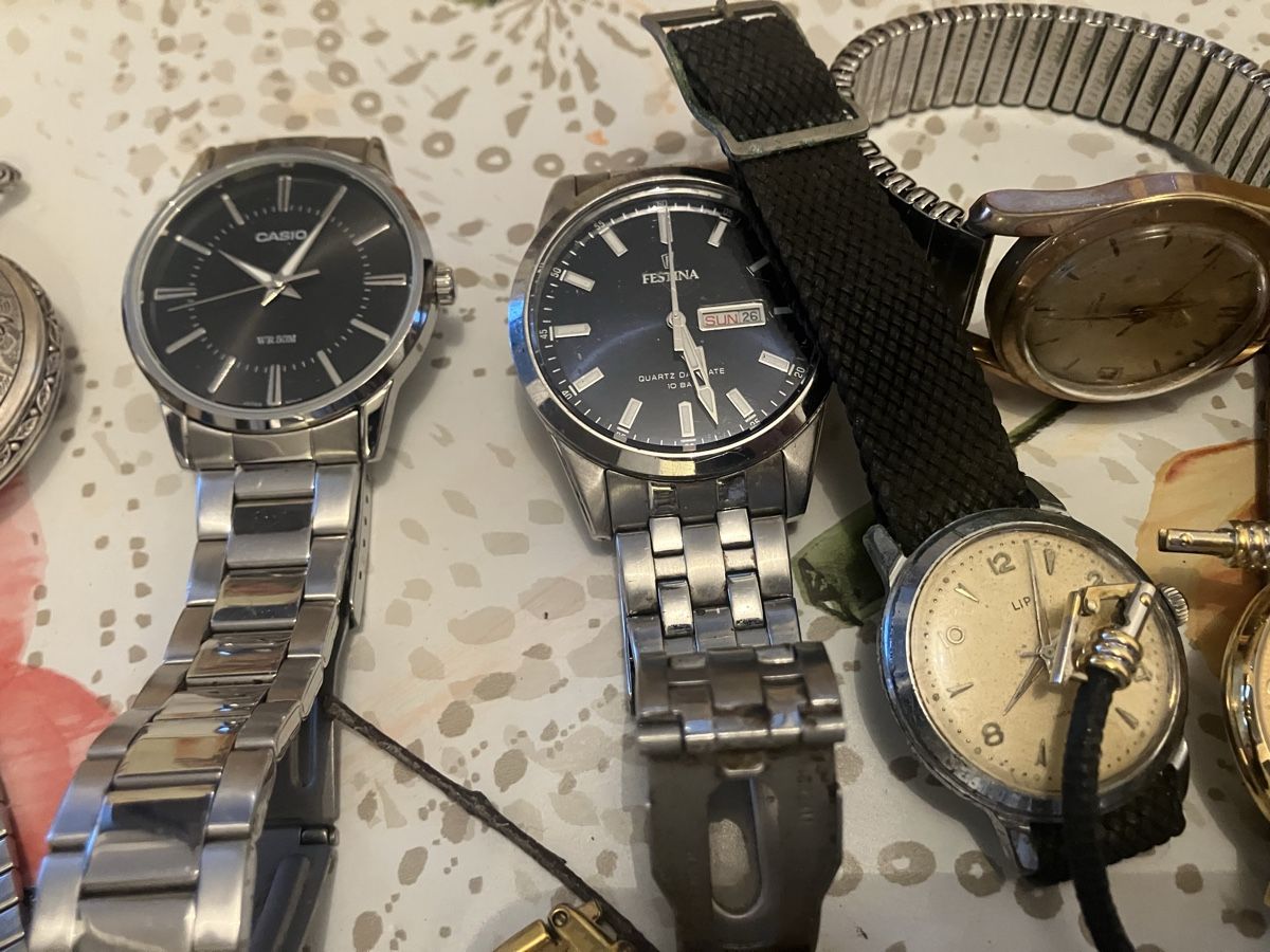Uhren: Lot de montres  – Defekt aus Fribourg von Snoopy-Mousi 9