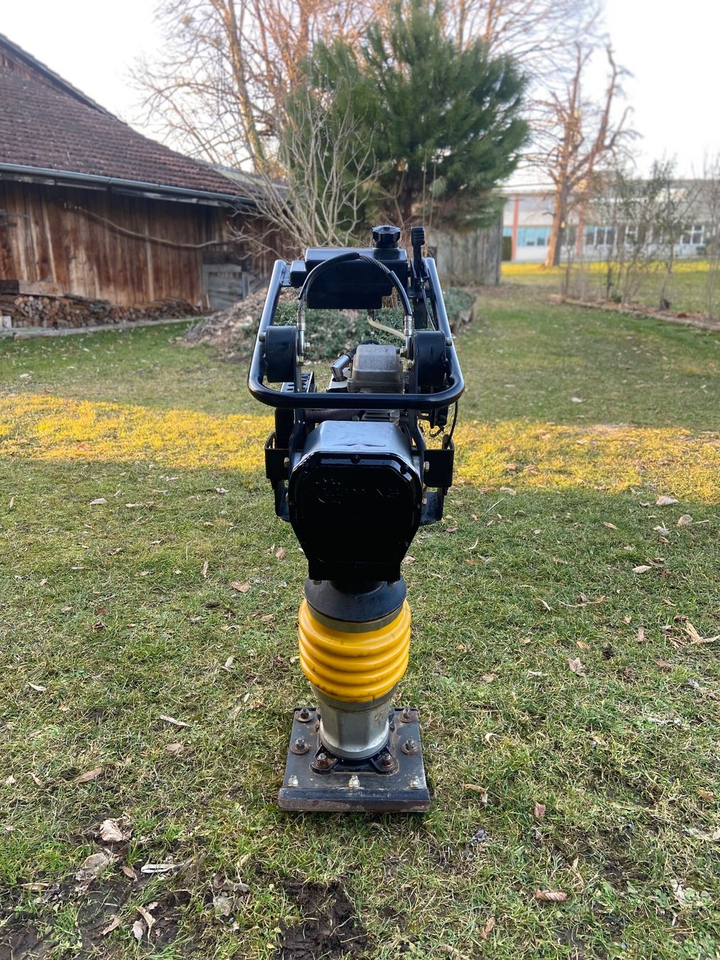 Tutte le macchine: Vermietung Grabenstampfer – Usato da Ottikon venduto da Husky96 2