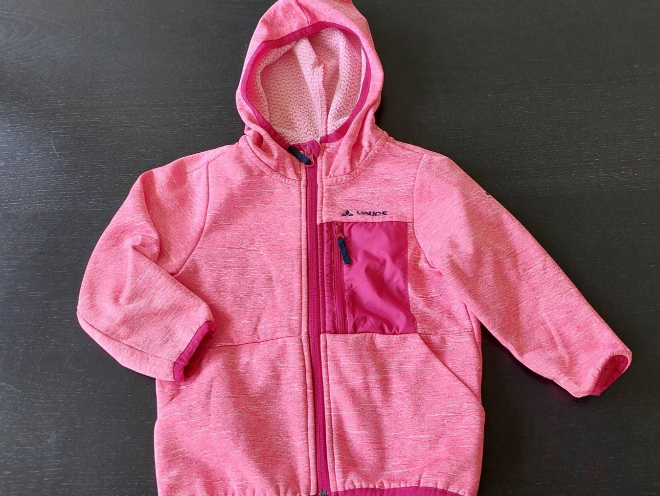 Vaude Giacche & Cappotti: Jacke mit Kapuze von Vaude Grösse 92 – Usato da Wiesendangen venduto da troawus