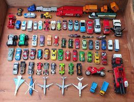 Ca.70 Spielzeug Autos VHB!! 