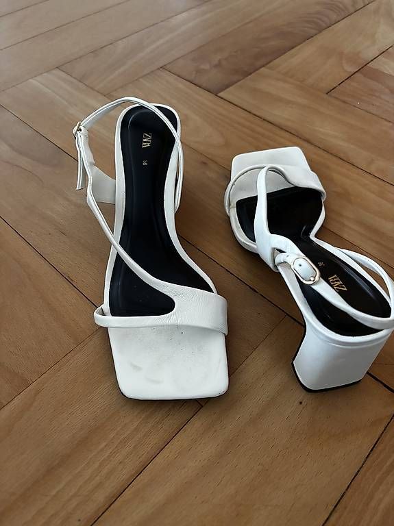 Zara Damenschuhe: Weisse High Heels / Sandalen mit 5cm Absatz, Gr. 36 – Gebraucht aus Bern von saeruhb 1