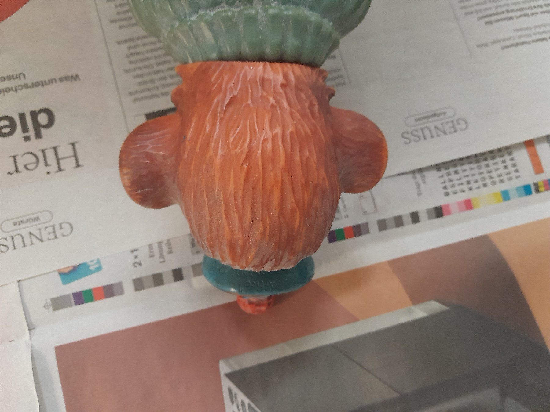 Statuette: Sehr alter Kunststoffaffe – Usato da Rüti ZH venduto da Alemanni 7