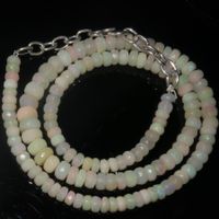 61.5 Cts Natural Ethiopian OPAL Collier/ fazetiert  VP 170,-