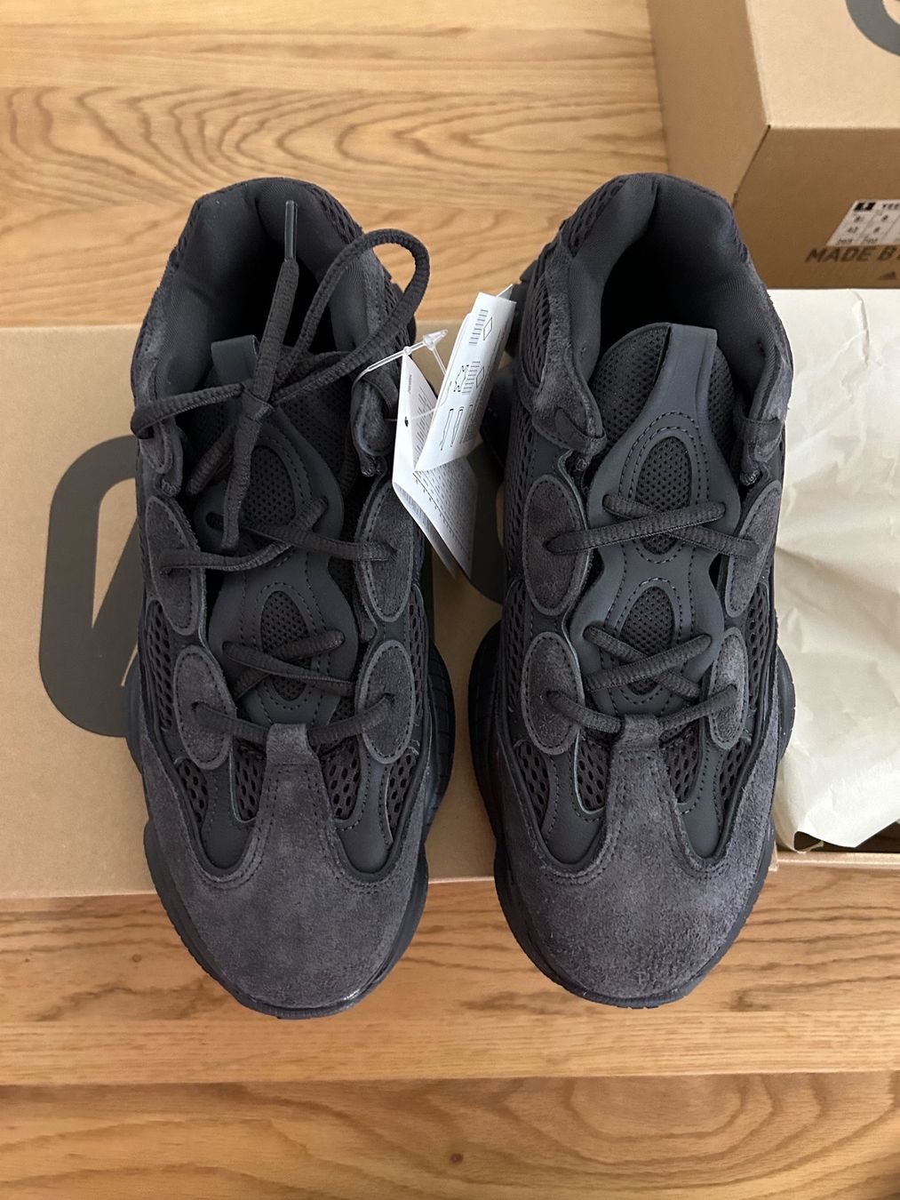 Adidas Herrenschuhe: adidas Yeezy 500 Utility Black – Neu und originalverpackt aus Neftenbach von Vespa796 4