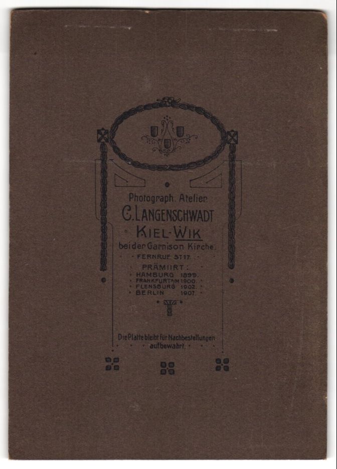 Fotografie &  Plakate: Fotografie C. Langenschwadt, Kiel-Wik, b – Gebraucht aus Berlin von bartko-reher 1