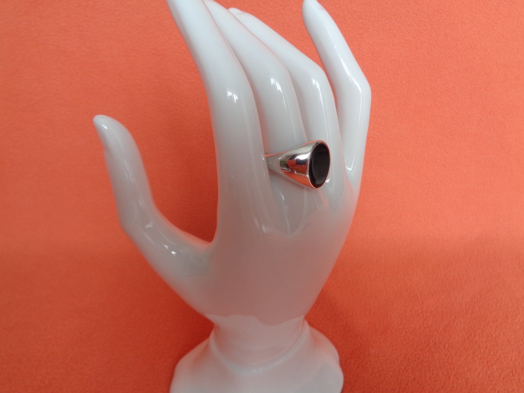 Ringe: Silberring mit ovalem Onyx - Sterling Silber 925 Grösse 60 – Neu (gemäss Beschreibung) aus Chur von omonia 1