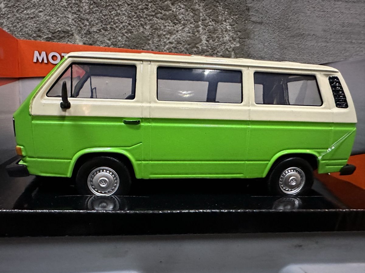 Volkswagen Modellautos: Vw bus t3 – Neu (gemäss Beschreibung) aus Reinach AG von rares75