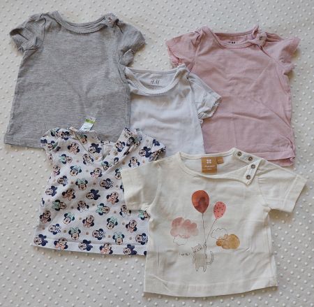 5 süsse Mädchen T-Shirts, Grösse 62/68