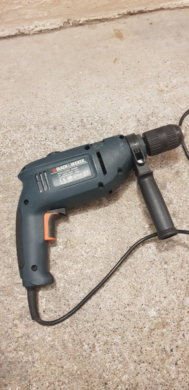 Trapani: Schlagbormaschine Black & Decker – Usato da Zürich venduto da fiat72 1