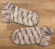 Sneakersocken 🧦 - handgestrickt - Grösse 38  - NEU