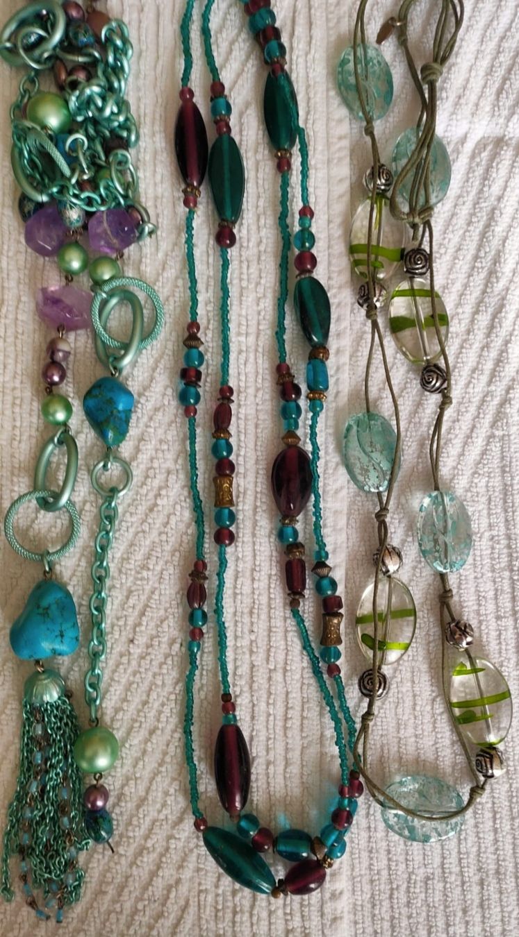 Catenine: Modeschmuck Halsketten – Usato da Luzern venduto da Luzern_Energy 2