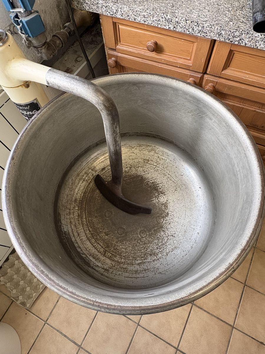 Elettrodomestici da cucina: Original Diosna Hubkneter  / Knetmaschine 50L – Usato da Surcuolm venduto da yan_7bqg 1