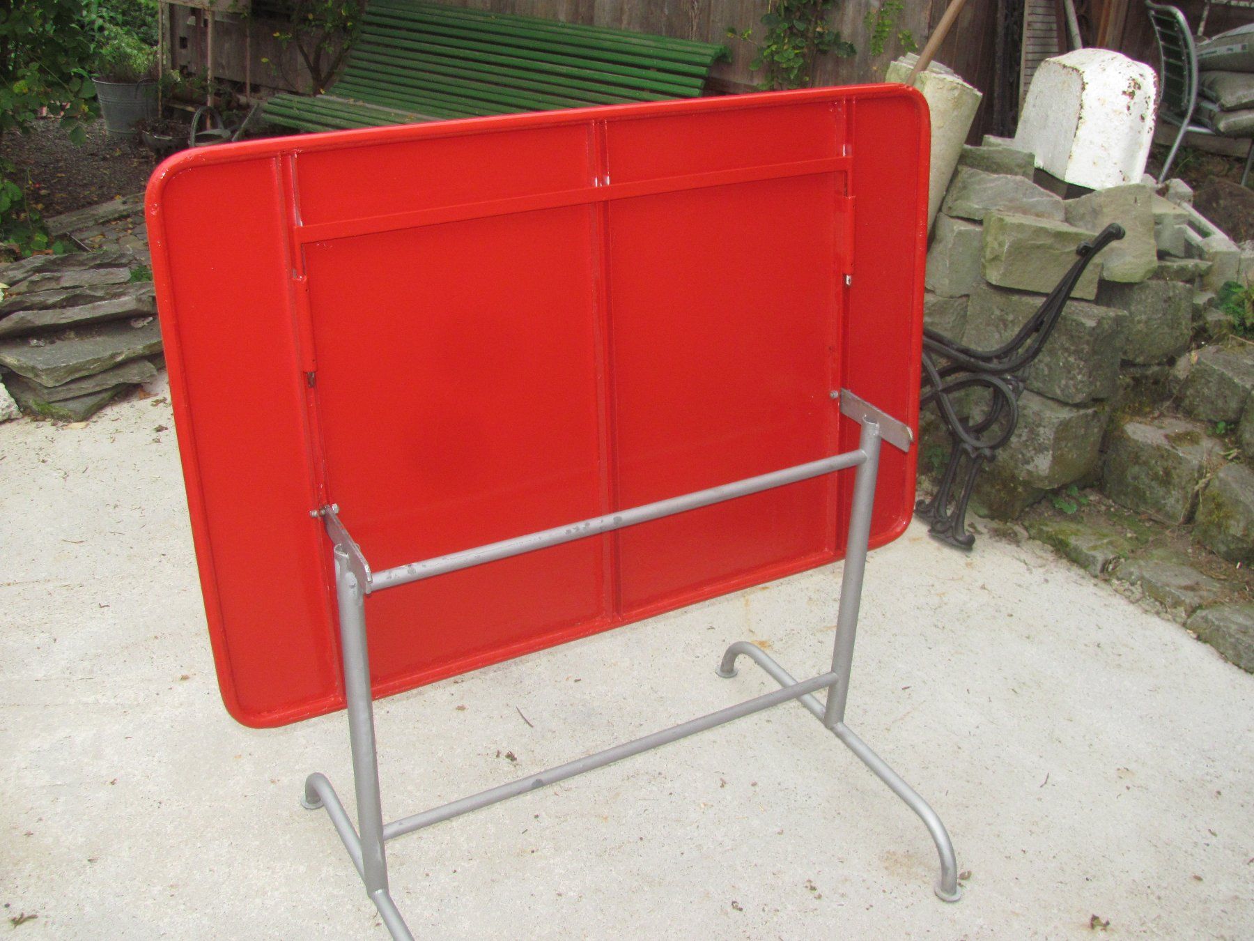 Bigla Tische: Blechtisch Gartentisch 80x120cm Höhe 72 – Gebraucht aus Malters von Monark 2