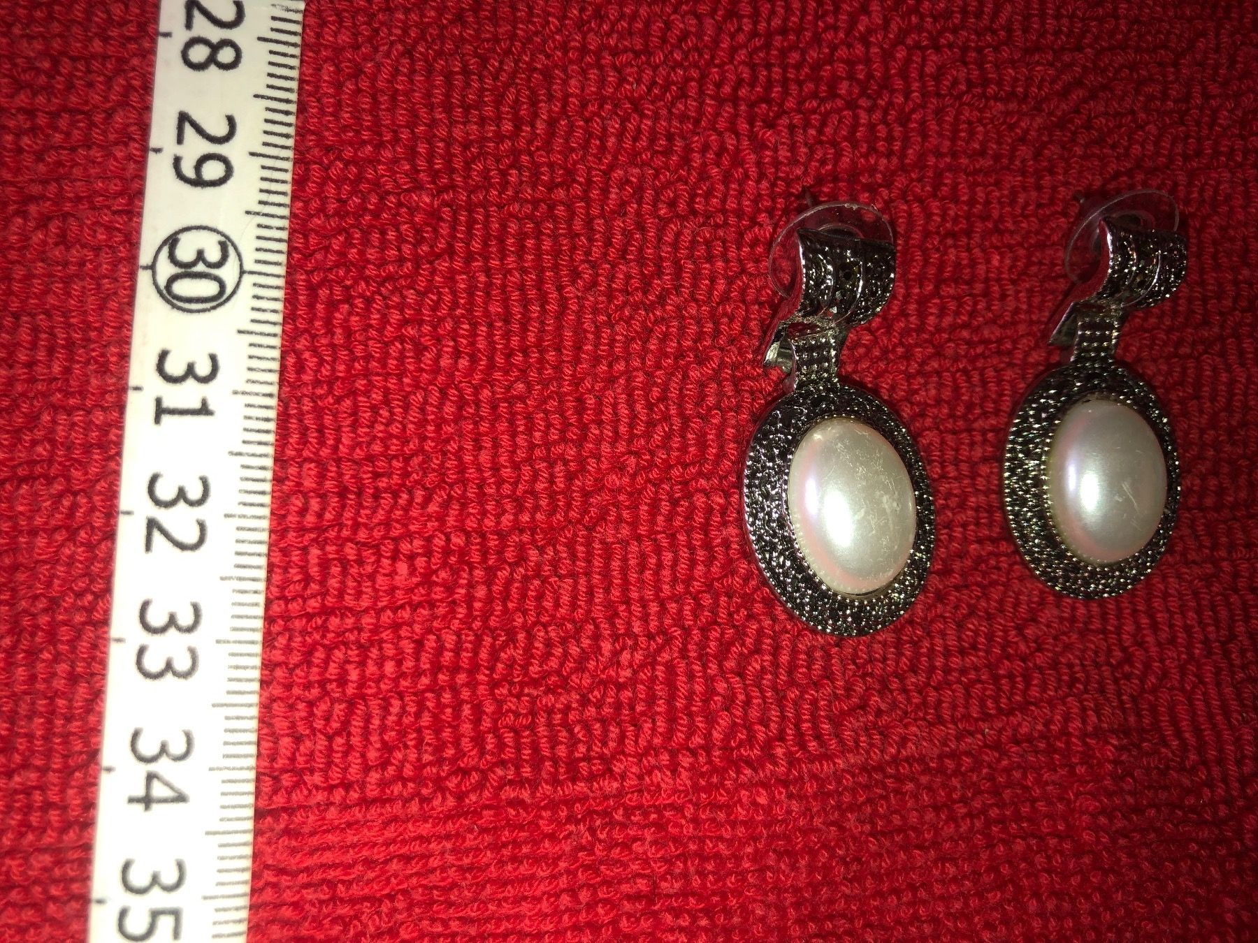 Orecchini pendenti & Orecchini a lobo: Ohrringe Modeschmuck Stecker – Usato da Schwyz venduto da Maerzetuepfli 1