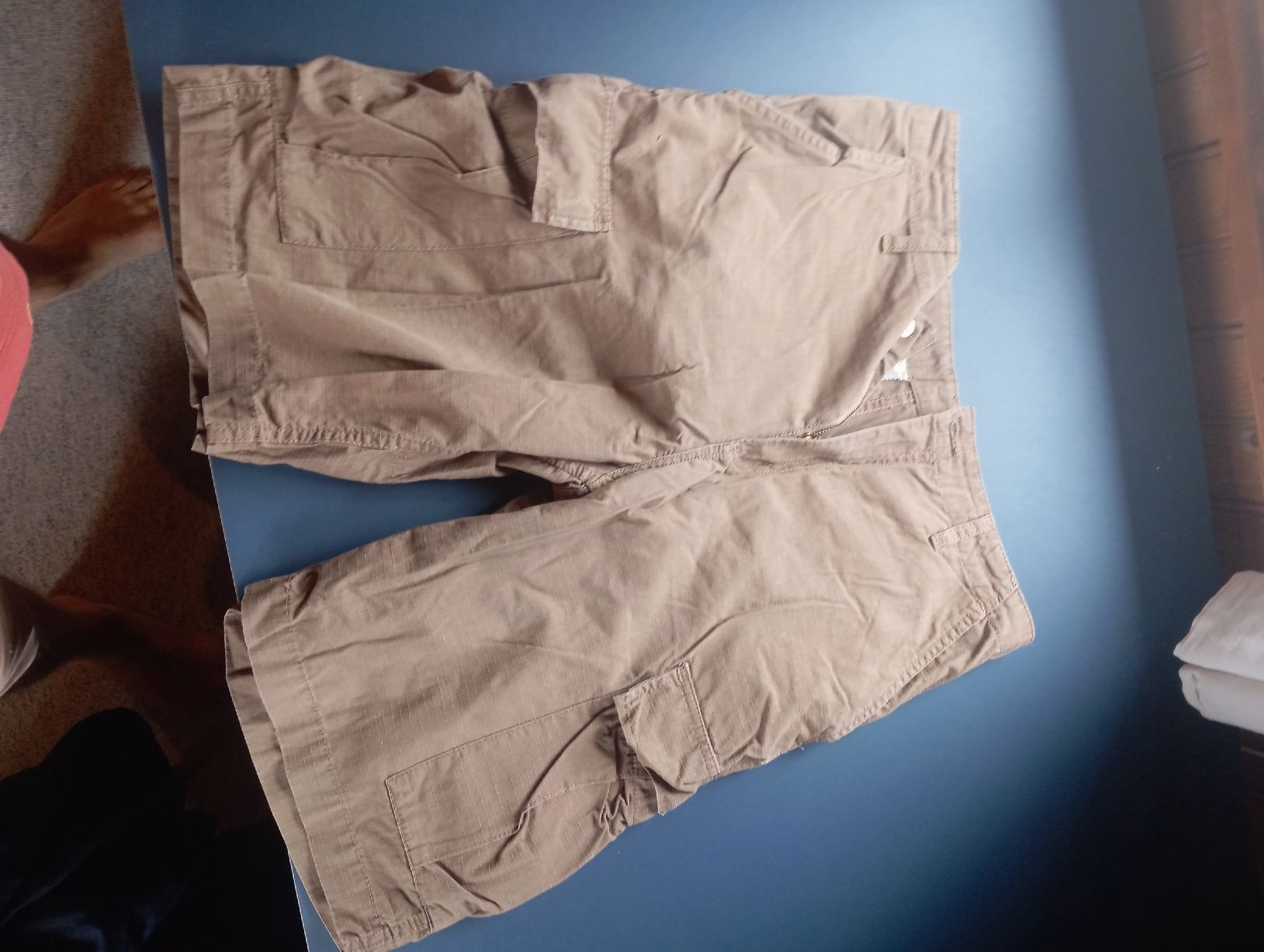 Carhartt Pantaloni: kurze hose carhartt – Usato da Sagogn venduto da ThatsIit