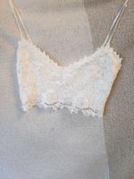 Crop-Top mit Spitze weiss