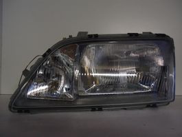 Opel Omega A. Scheinwerfer links