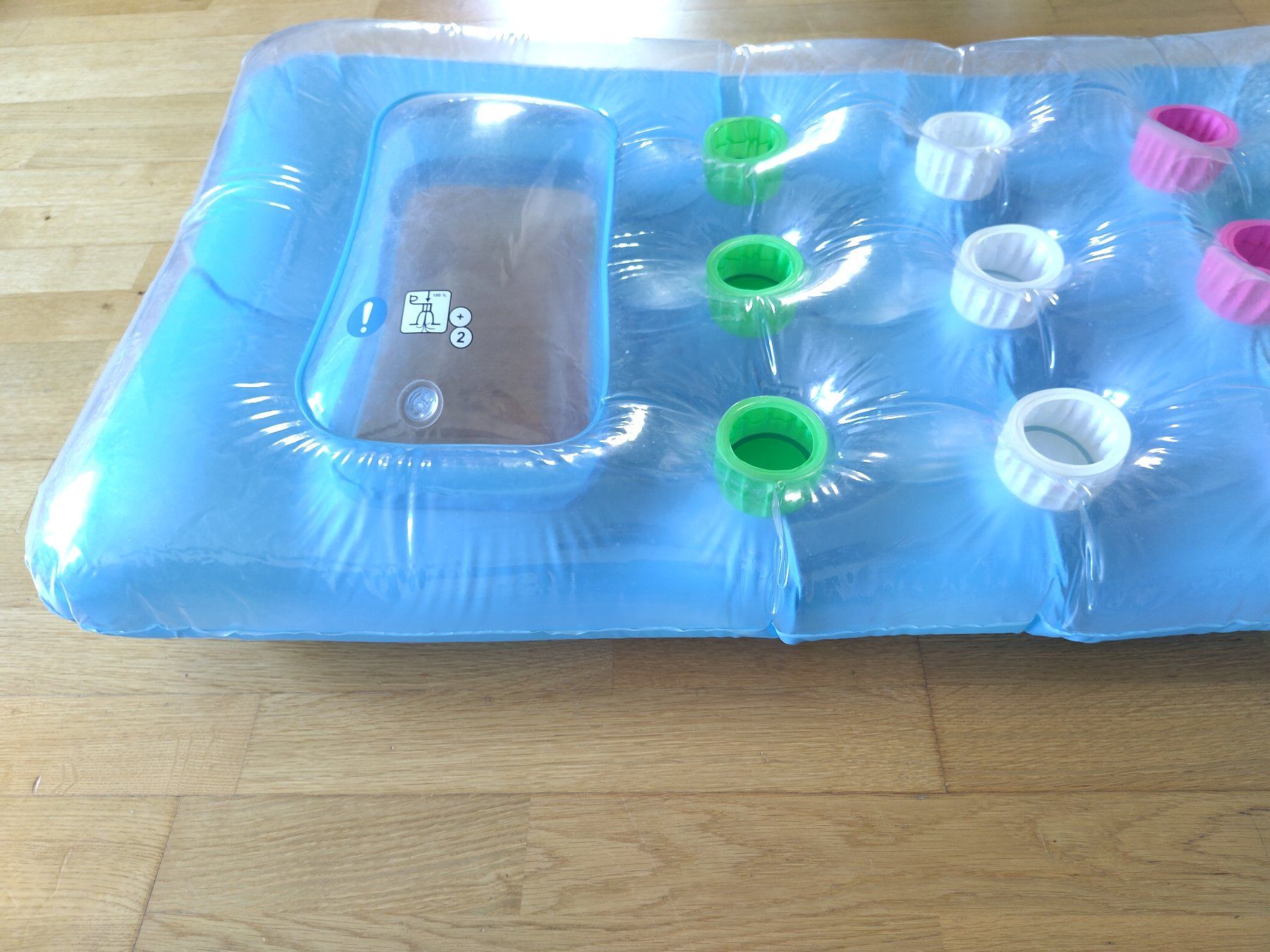 Piscine: Luftmatratze mit Kopfkissen – Usato da Liebefeld venduto da sam_7vm2 2