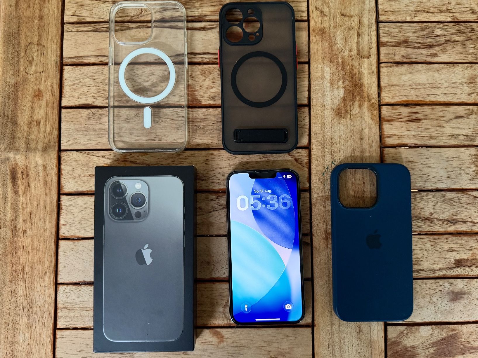 Apple Telefoni cellulari / Smartphones: iPhone 13 Pro, 128GB, Graphit - Akku 100% – Usato da Basel venduto da lid_2ch5