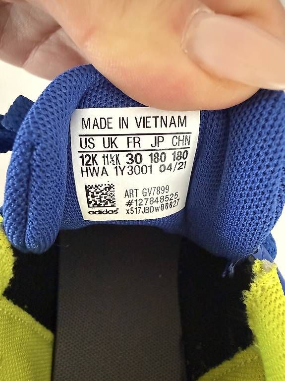Scarpe per ragazzi: Adidas Schuhe, Gr 30 – Usato da Gossau SG venduto da cuk_fyc6 3