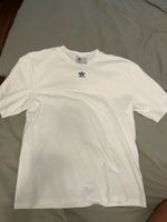 Adidas T-Shirt weiss Grösse 34 Oversized guter Zustand