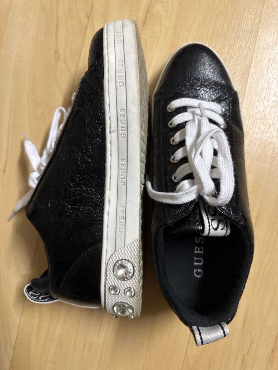 Guess Scarpe da donna: Guess Sneaker – Usato da Adliswil venduto da ole_6vxw 2