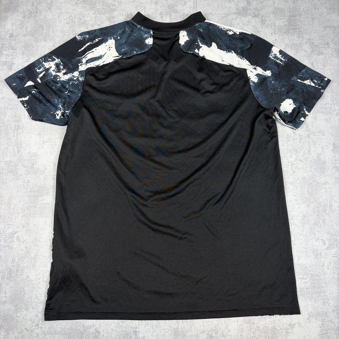 Adidas Canottiere & Pantaloni: Maillot Third Olympique Lyonnais Noir - L – Nuovo (secondo la descrizione) da Hauterive NE venduto da Leo_o 6