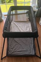 Lit parapluie Babybjorn  transportable bon état