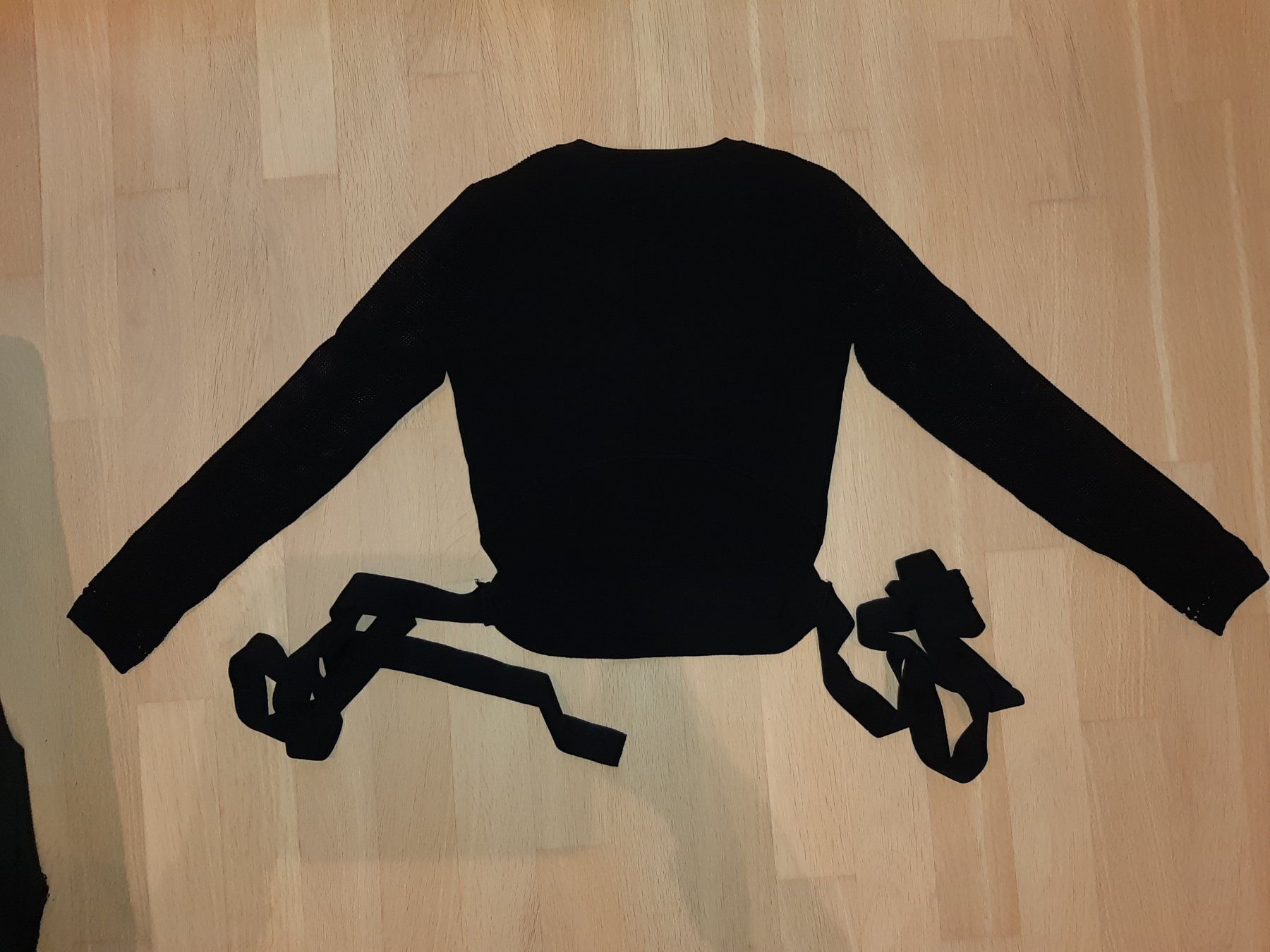 Maglioni & Felpe: Pullover Zara Gr. M, Bauch/Rückenfrei – Nuovo (secondo la descrizione) da Riedern venduto da martigni_88 1