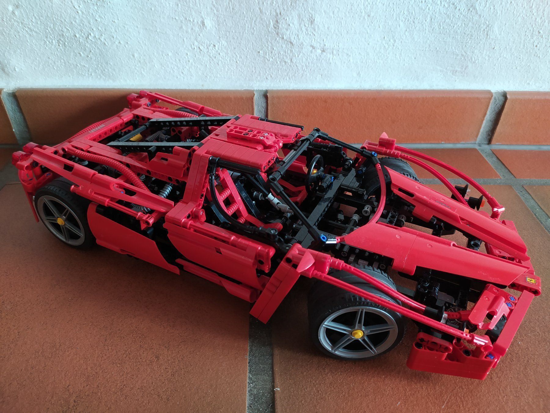 Lego Giocattoli: 8653 Enzo Ferrari 1:10 – Usato da Bremgarten AG venduto da redstar69