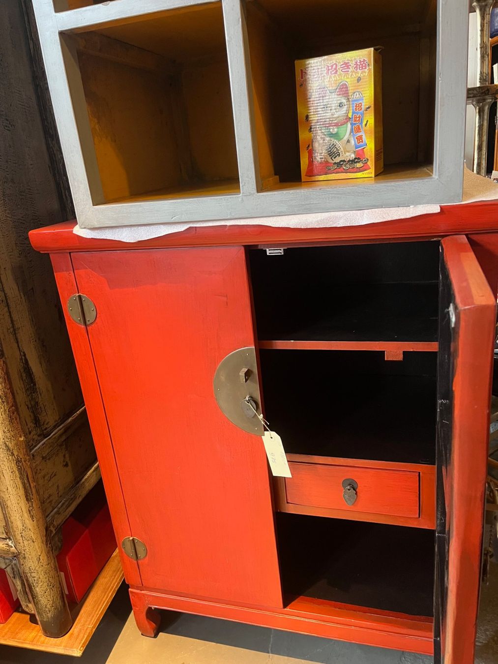 Cassettiere: Chinesische Kommode rot| LIQUIDATIONSVERKAUF – Nuovo (secondo la descrizione) da Zürich venduto da Hnikbay 2