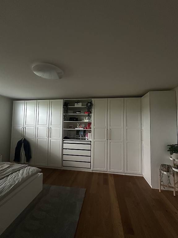 Armadi: Ikea Pax Kleiderschrank  – Usato da Walchwil venduto da ang_f8qg