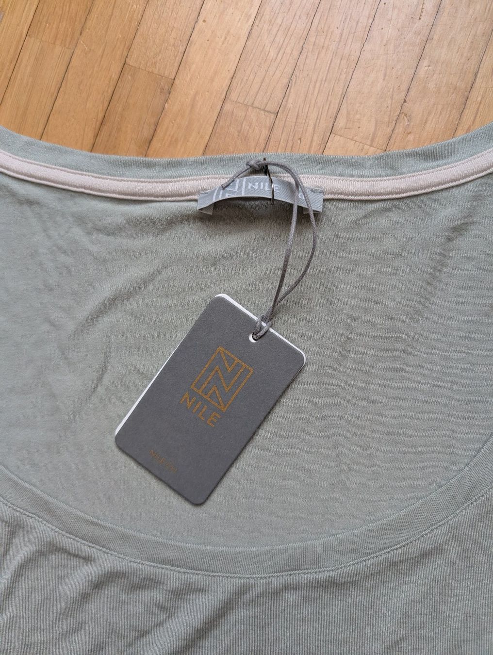 Nile Top: Nile Top Gr XL – Nuovo e nell'imballaggio originale da Luzern venduto da Sofia33 2