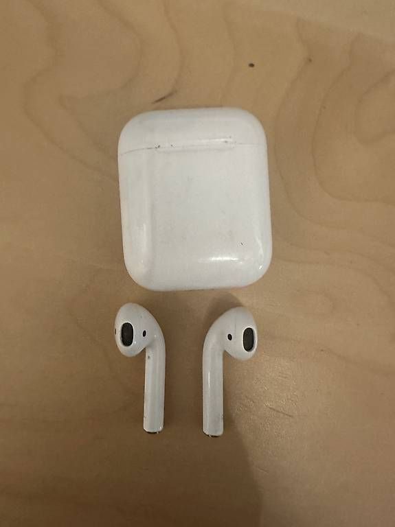 Apple Cuffie: AirPods 2. Generation – Usato da Aarau venduto da S.Herzog 1