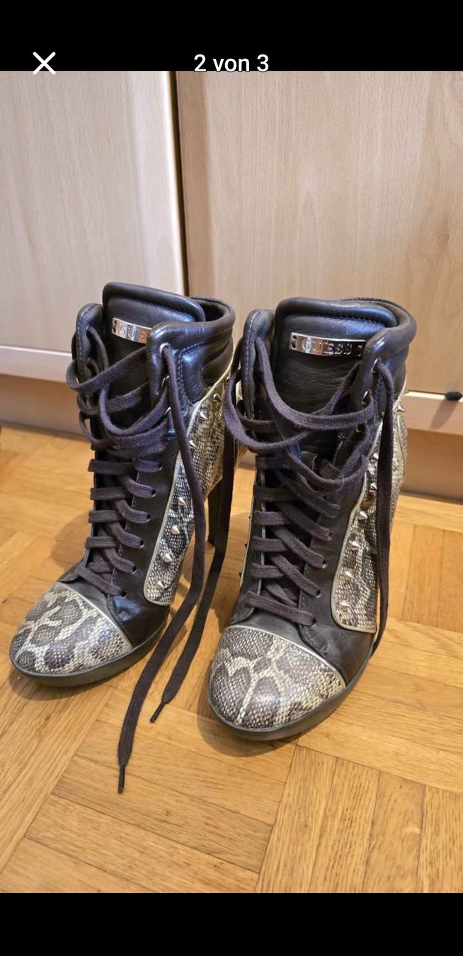 Guess Chaussures femmes: Guess-Stiefeletten – Neuf (Voir description) à Flawil par Matt-787b 1